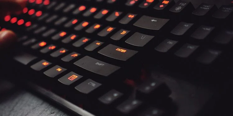 Read more about the article Apakah Keyboard Rusak Harus Diganti Semua?